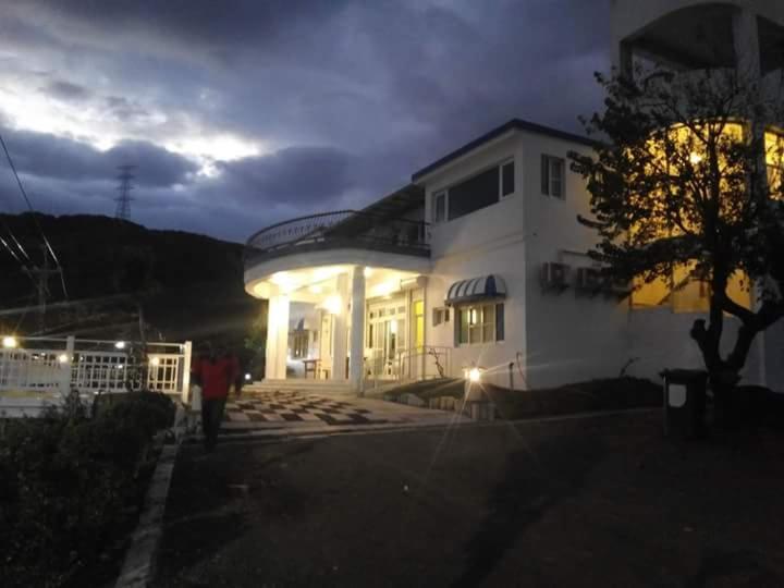 Hot Spring Hill B&B Checheng Exterior foto